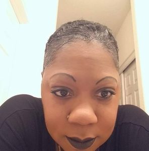 Meet your Posher, Renee